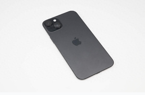 梨树苹果手机维修分享iPhone 15 Plus换电池 